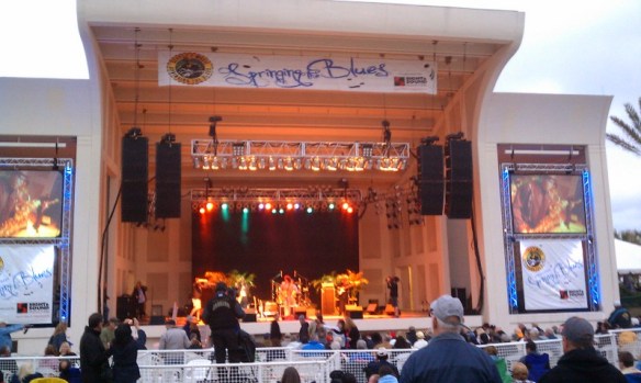 The Seawalk Pavilion Main Stage on Friday night in Jacksonville Beach. Yes, those are palm fronds and the mighty Atlantic Ocean in the right margin!