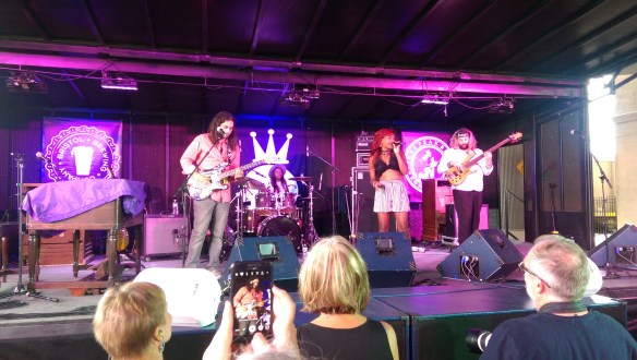 tmp_22632-IMAG2387-1095520863